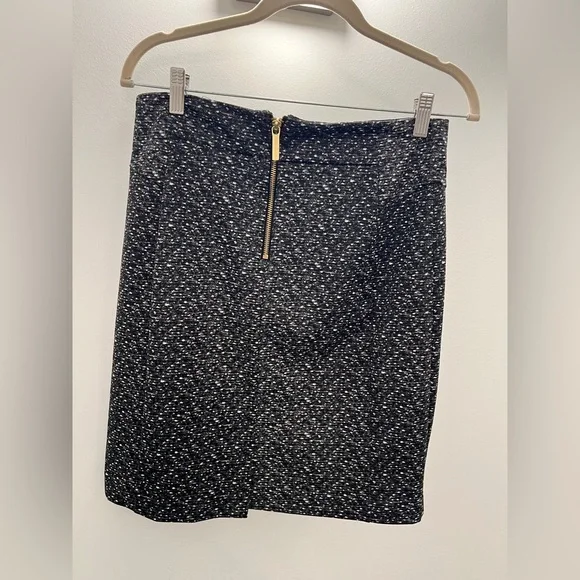 Michael Kors Skirt - Picture 2 of 2